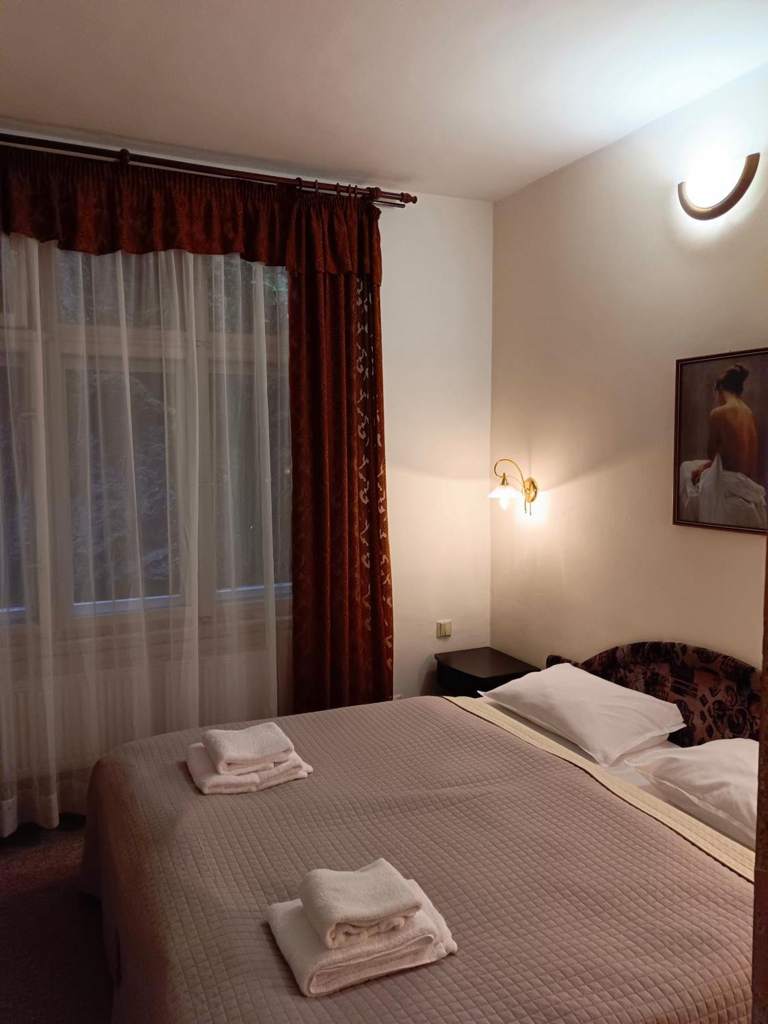 Zlaty Sloup Hotel Karlovy Vary Ngoại thất bức ảnh